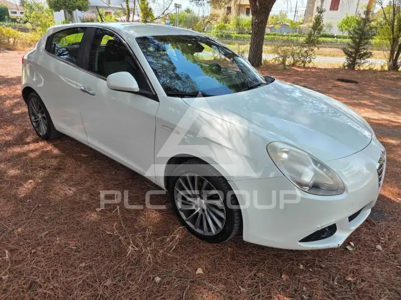 2013 Alfa Romeo Giulia
