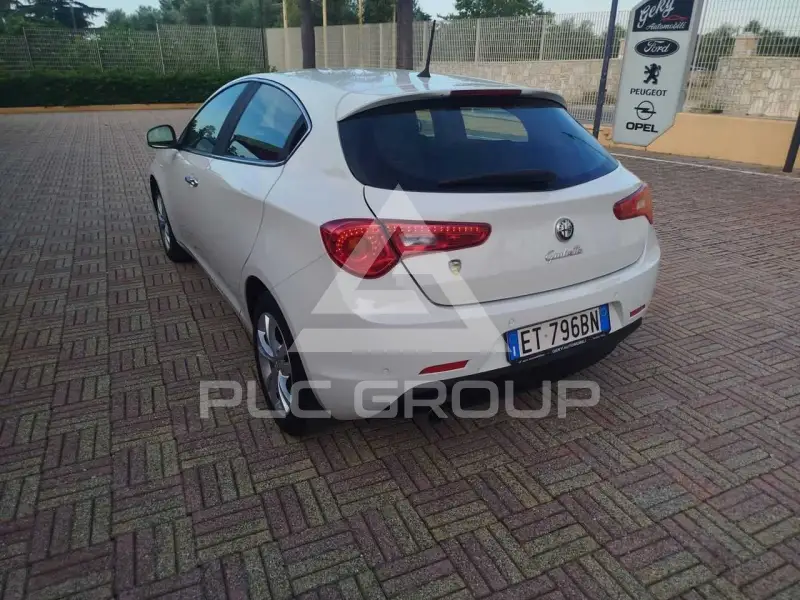 2013 Alfa Romeo Giulia