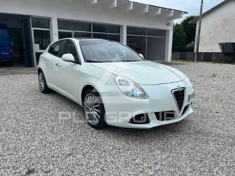 2013 Alfa Romeo Giulia