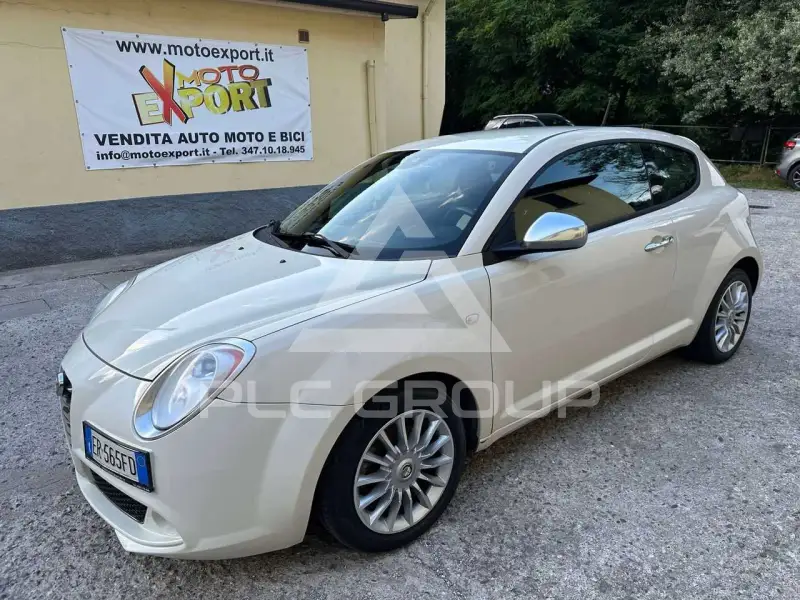 2013 Alfa Romeo Mito