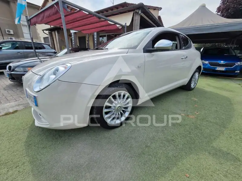 2013 Alfa Romeo Mito