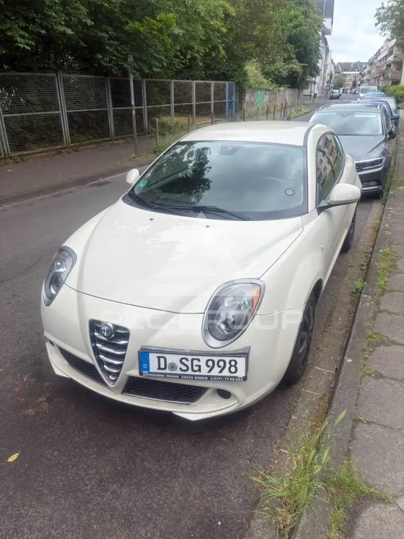 2013 Alfa Romeo Mito