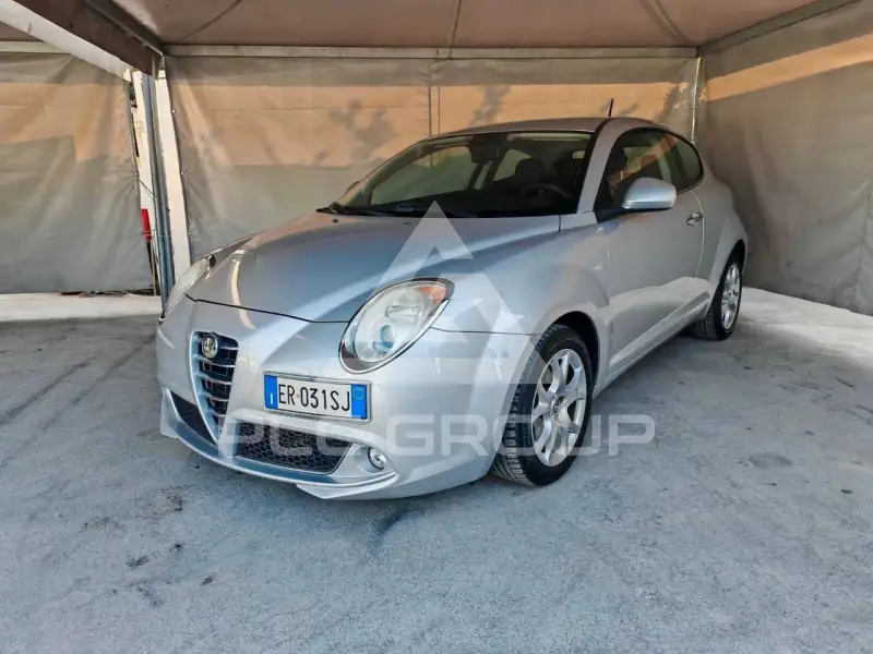2013 Alfa Romeo Mito