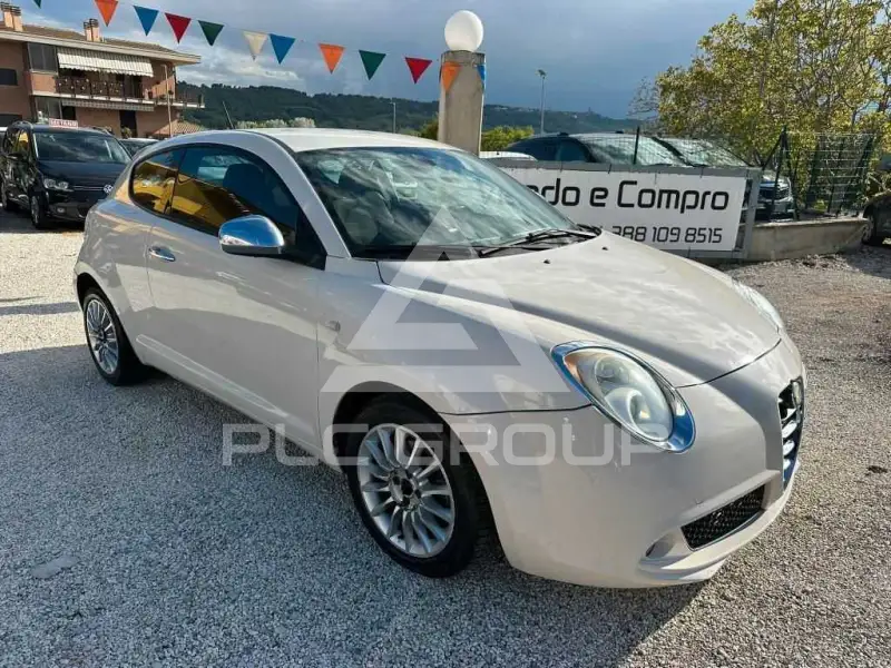 2013 Alfa Romeo Mito