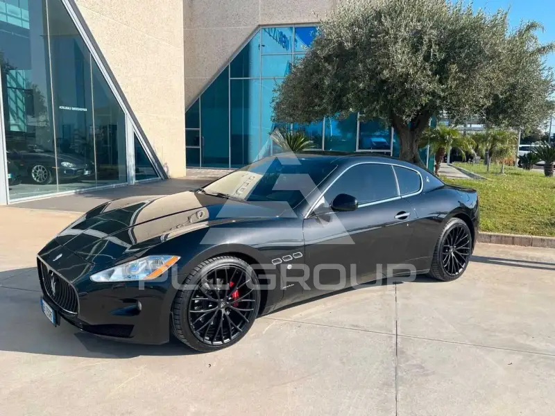 2013 Maserati GRANTURISMO
