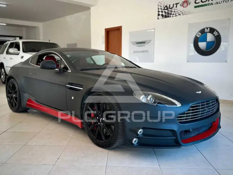 2013 Aston Martin V8