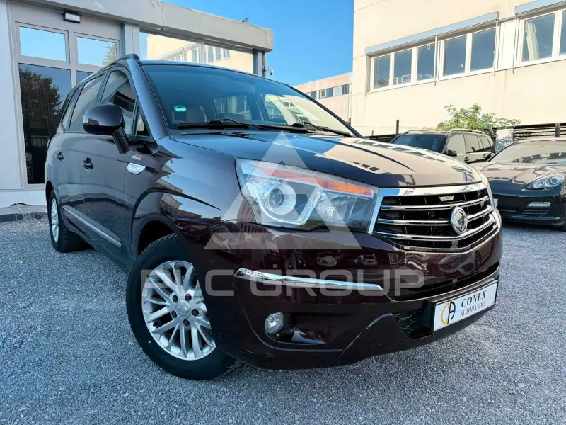2013 Ssangyong Rodius