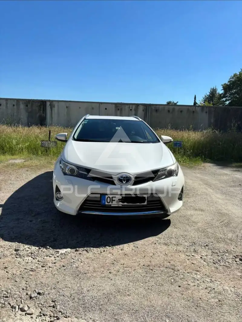 2013 Toyota AURIS