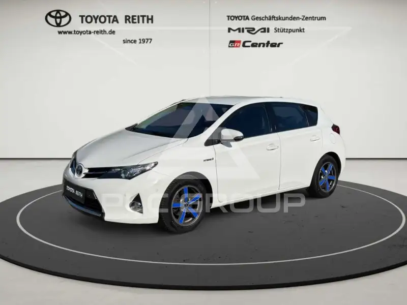 2013 Toyota AURIS