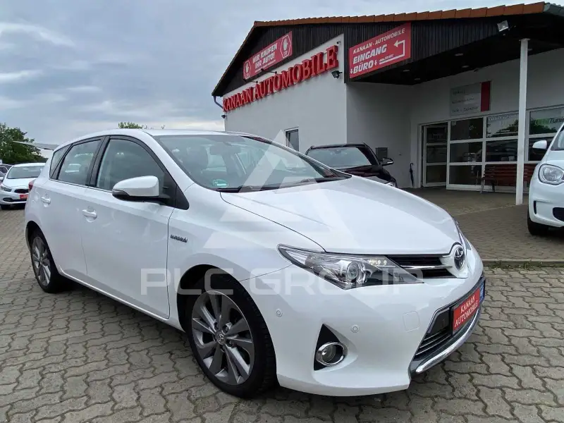 2013 Toyota AURIS
