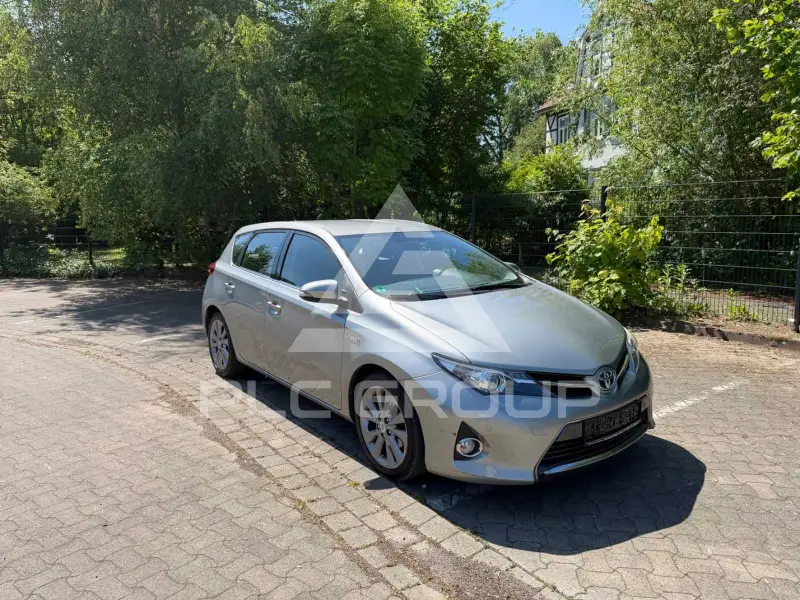 2013 Toyota AURIS