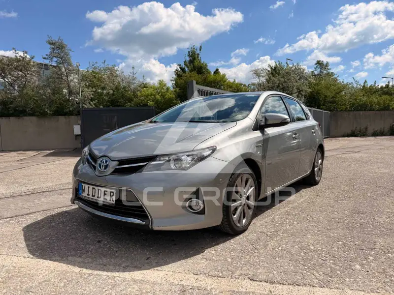 2013 Toyota AURIS
