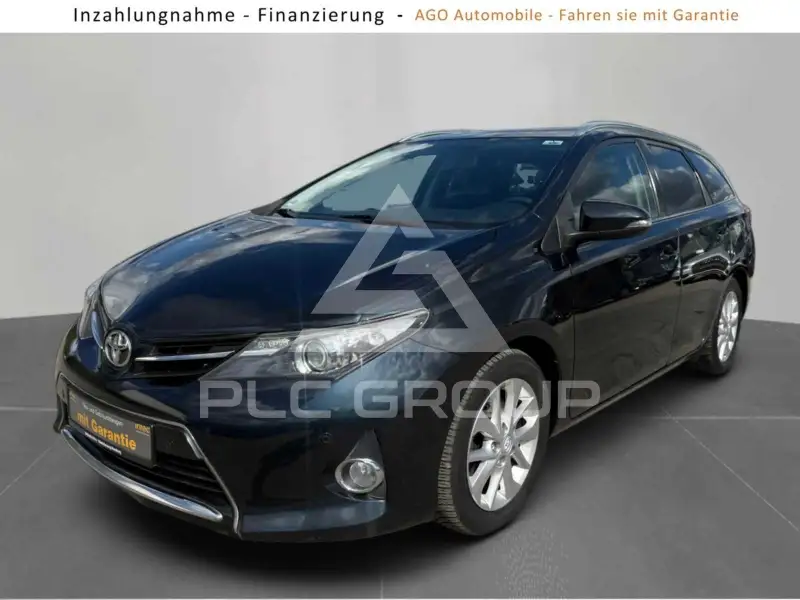 2013 Toyota AURIS