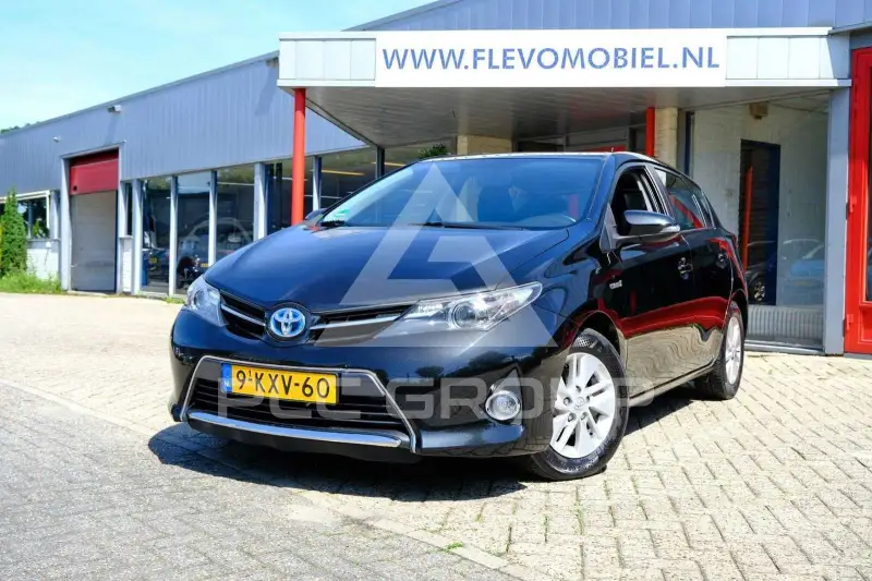 2013 Toyota AURIS