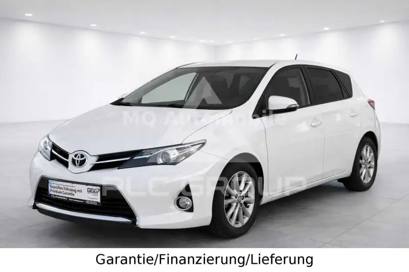 2013 Toyota AURIS