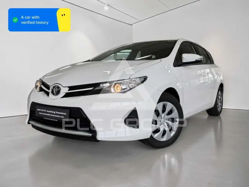 2013 Toyota AURIS
