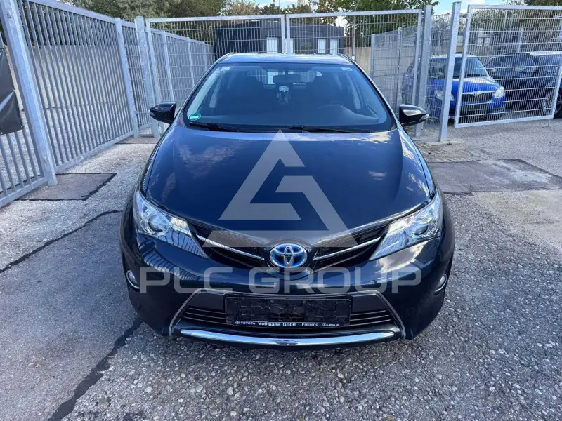 2013 Toyota AURIS