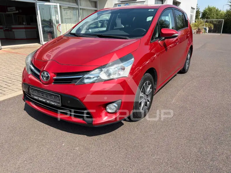 2013 Toyota VERSO