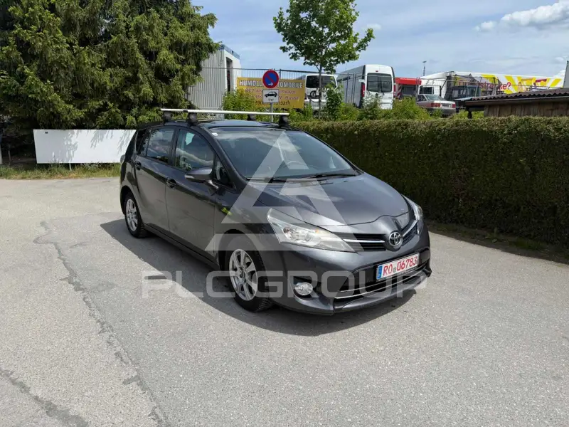 2013 Toyota VERSO