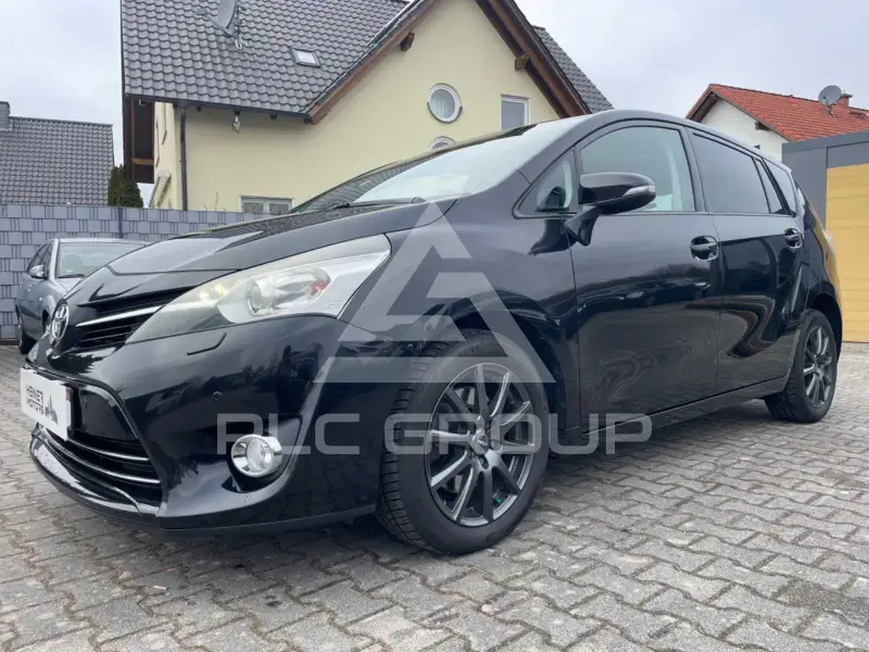 2013 Toyota VERSO