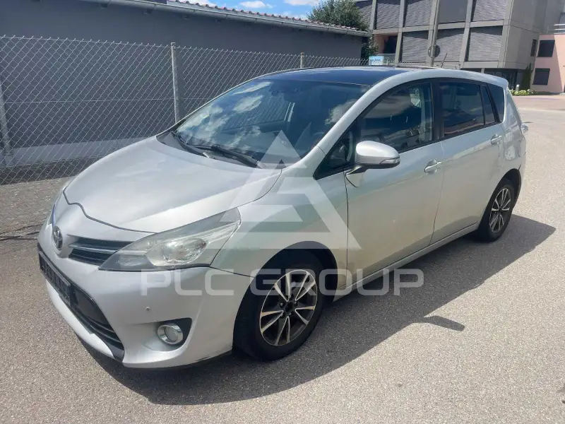 2013 Toyota VERSO