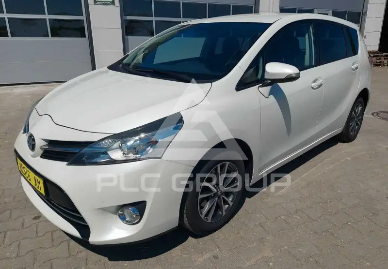 2013 Toyota VERSO