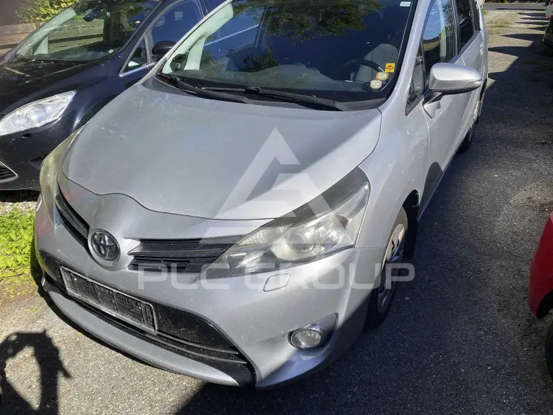 2013 Toyota VERSO