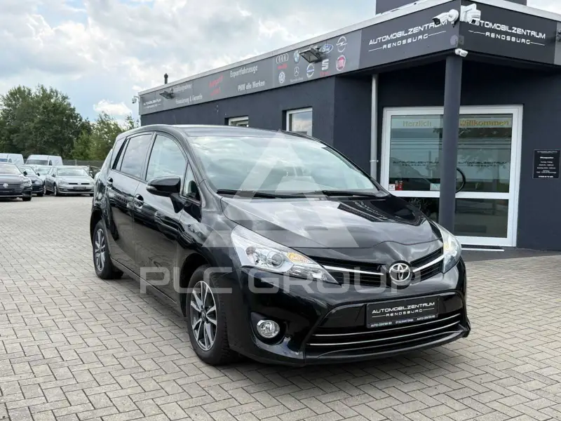 2013 Toyota VERSO