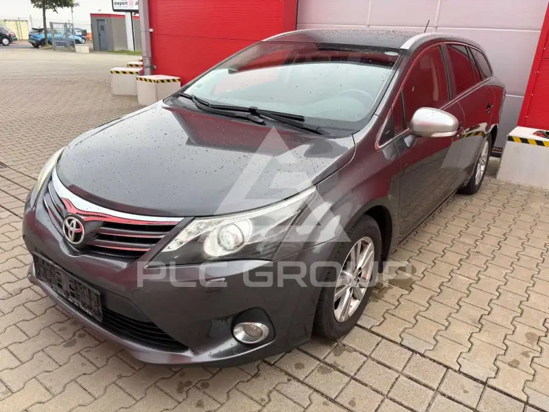 2013 Toyota Avensis