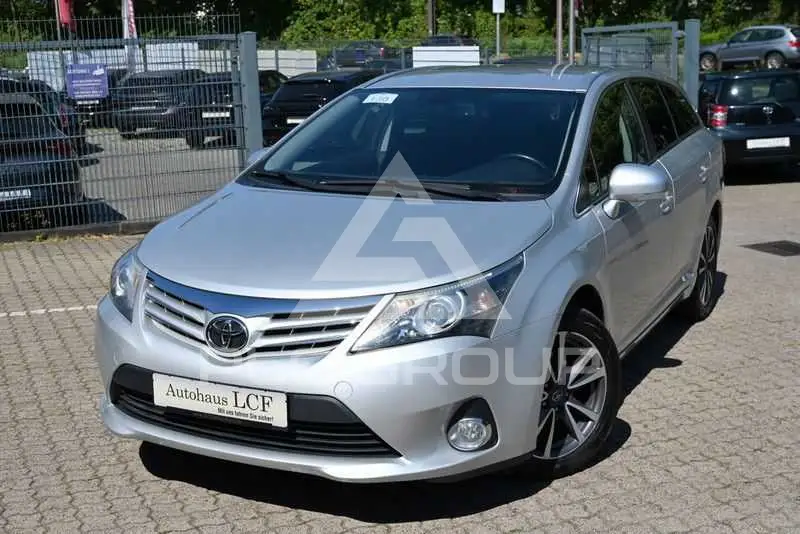 2013 Toyota Avensis