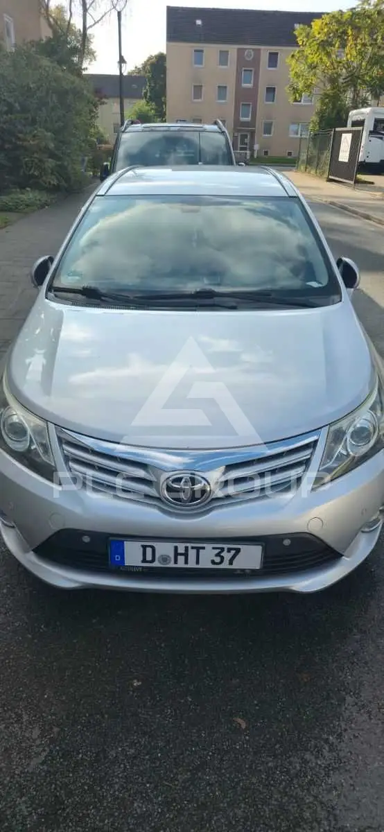 2013 Toyota Avensis