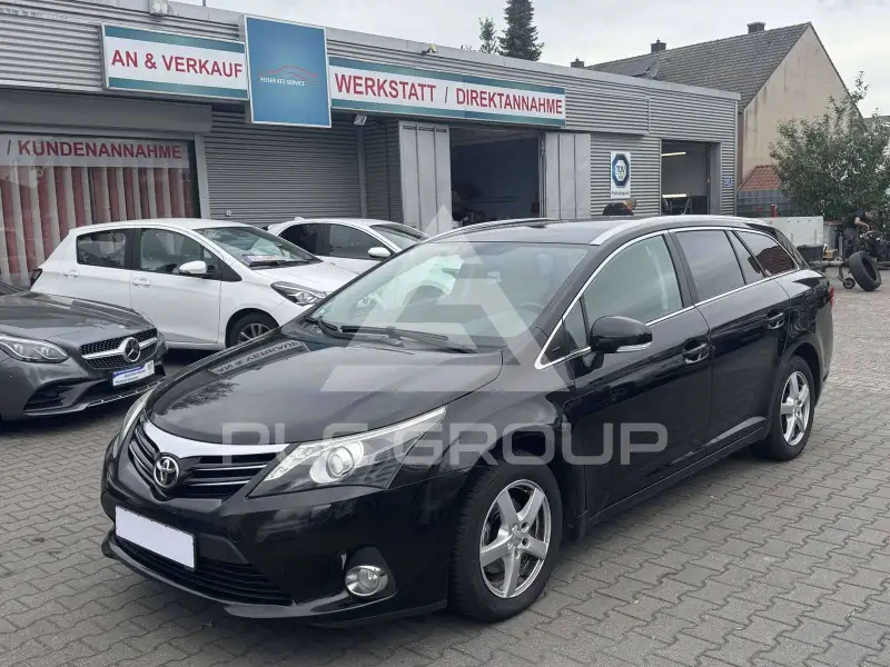2013 Toyota Avensis