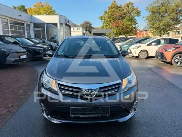 2013 Toyota Avensis