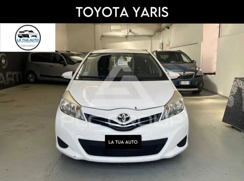 2013 Toyota YARIS