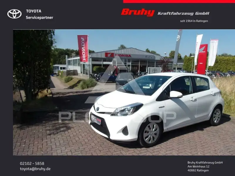 2013 Toyota YARIS