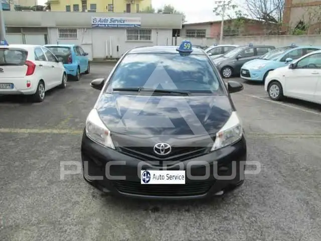 2013 Toyota YARIS