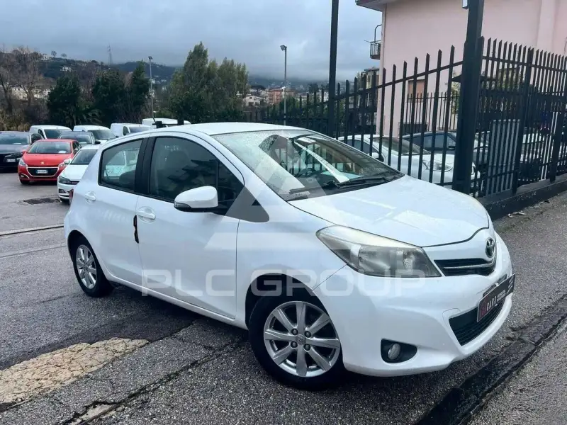 2013 Toyota YARIS