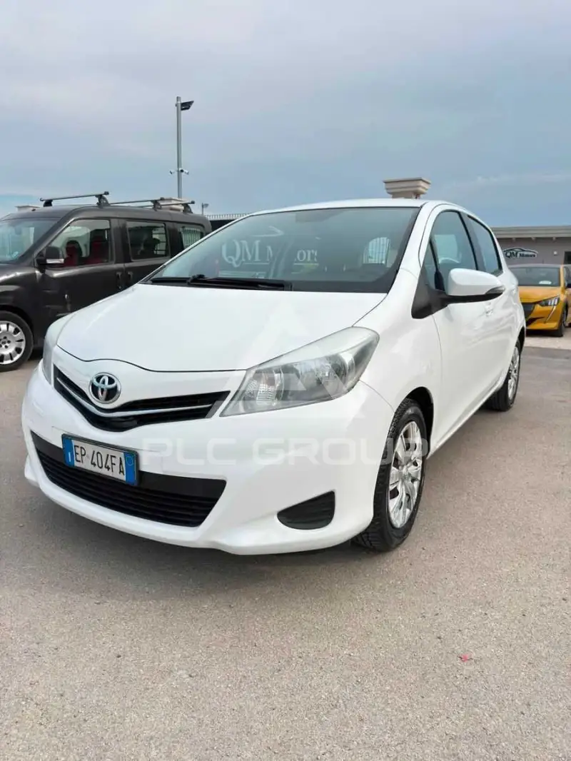 2013 Toyota YARIS