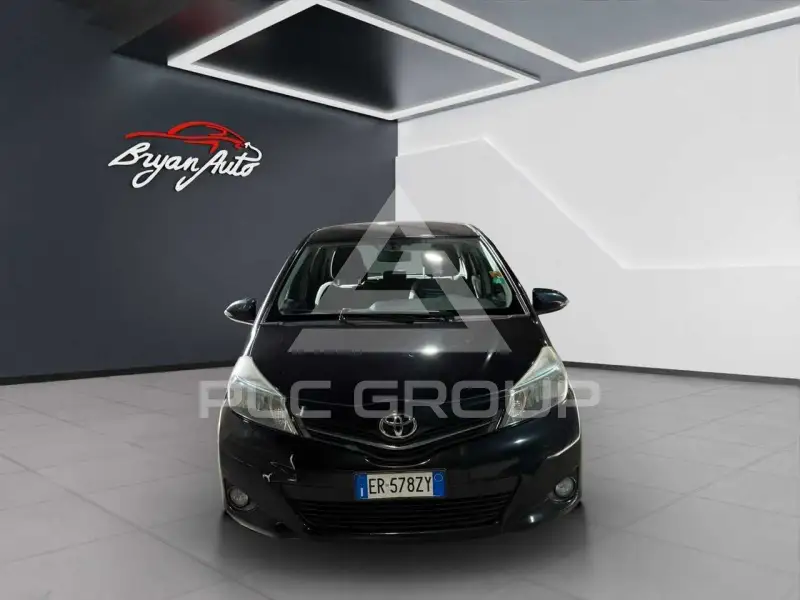 2013 Toyota YARIS