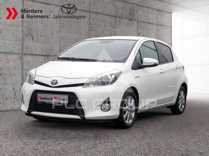 2013 Toyota YARIS