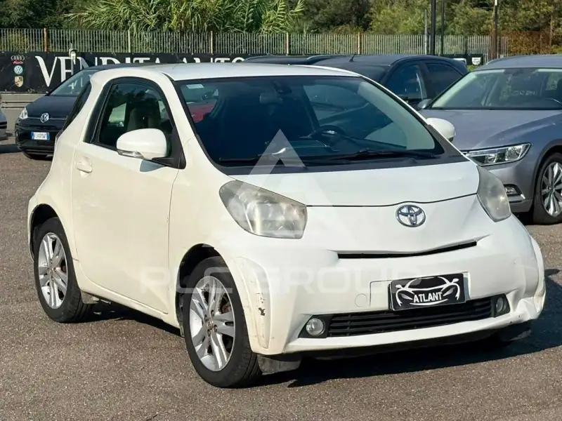 2013 Toyota IQ