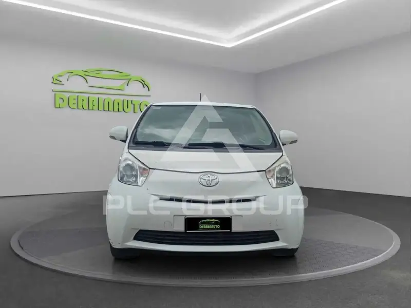 2013 Toyota IQ
