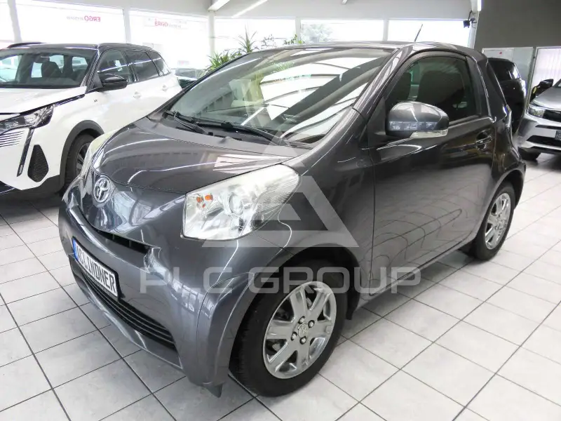 2013 Toyota IQ