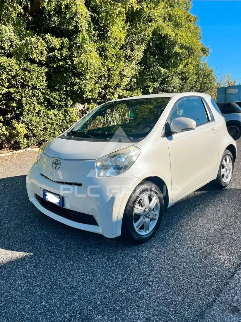 2013 Toyota IQ