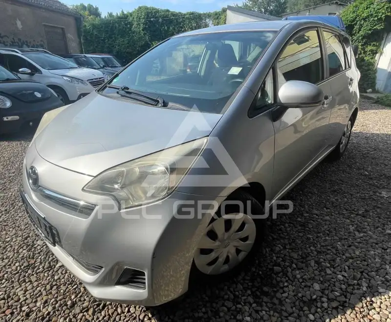 2013 Toyota VERSO