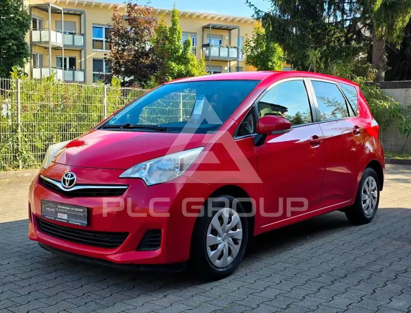 2013 Toyota VERSO