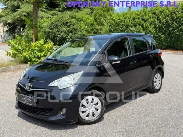 2013 Toyota VERSO