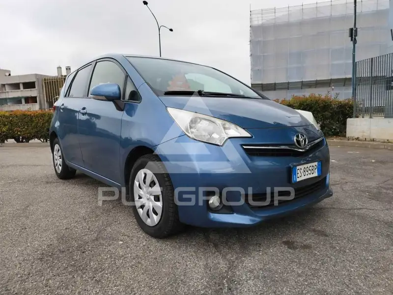 2013 Toyota VERSO