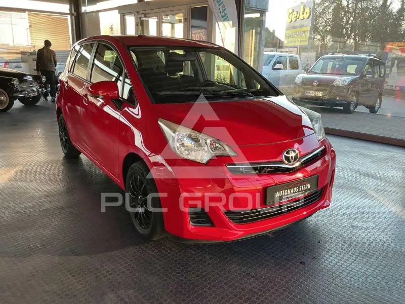2013 Toyota VERSO