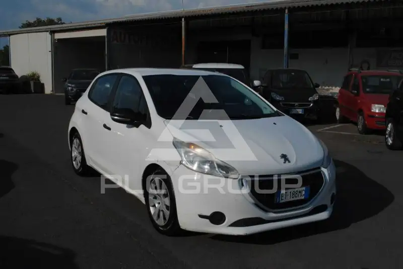 2013 Peugeot 208